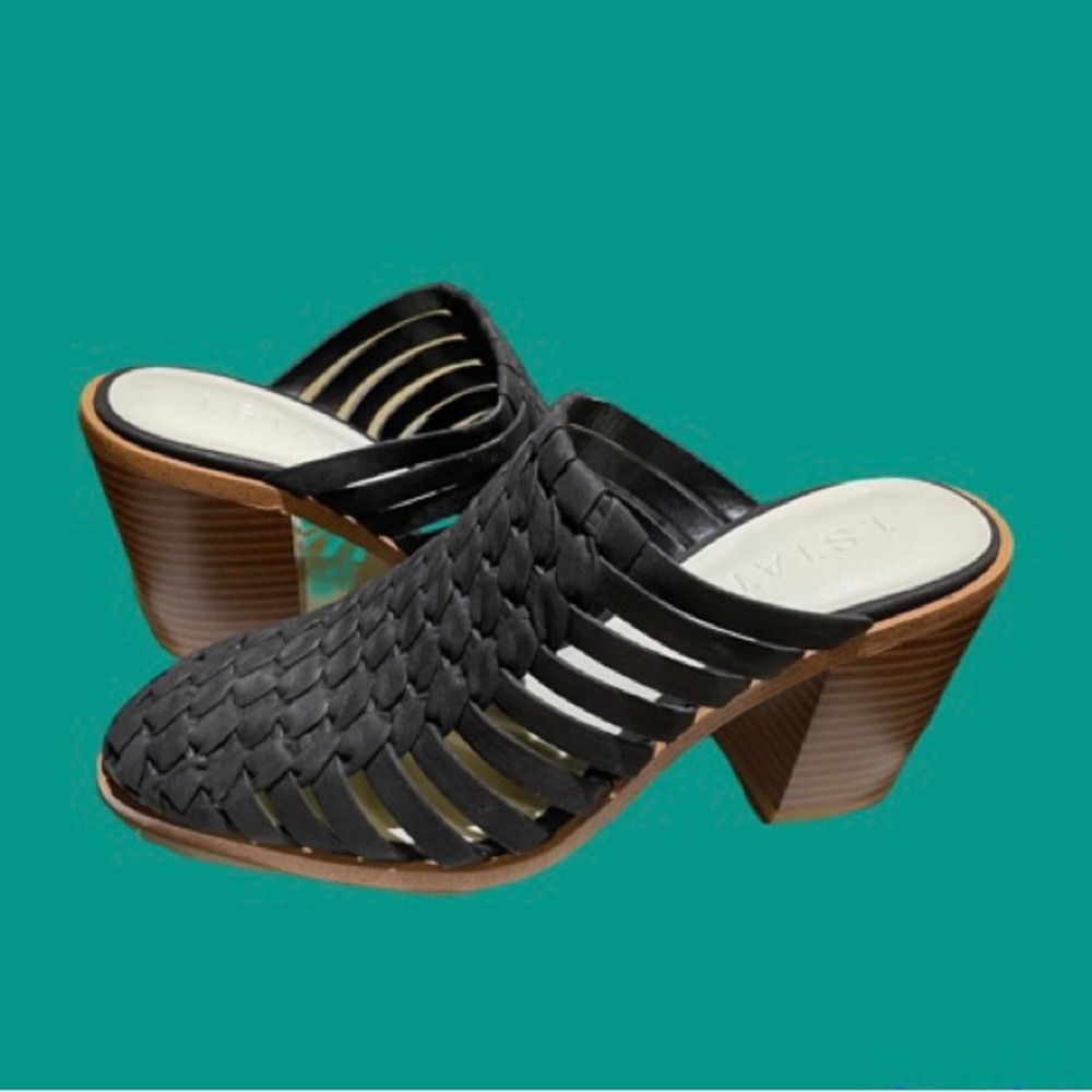 NEW Black Leather mule, 1.State-Size 8.5